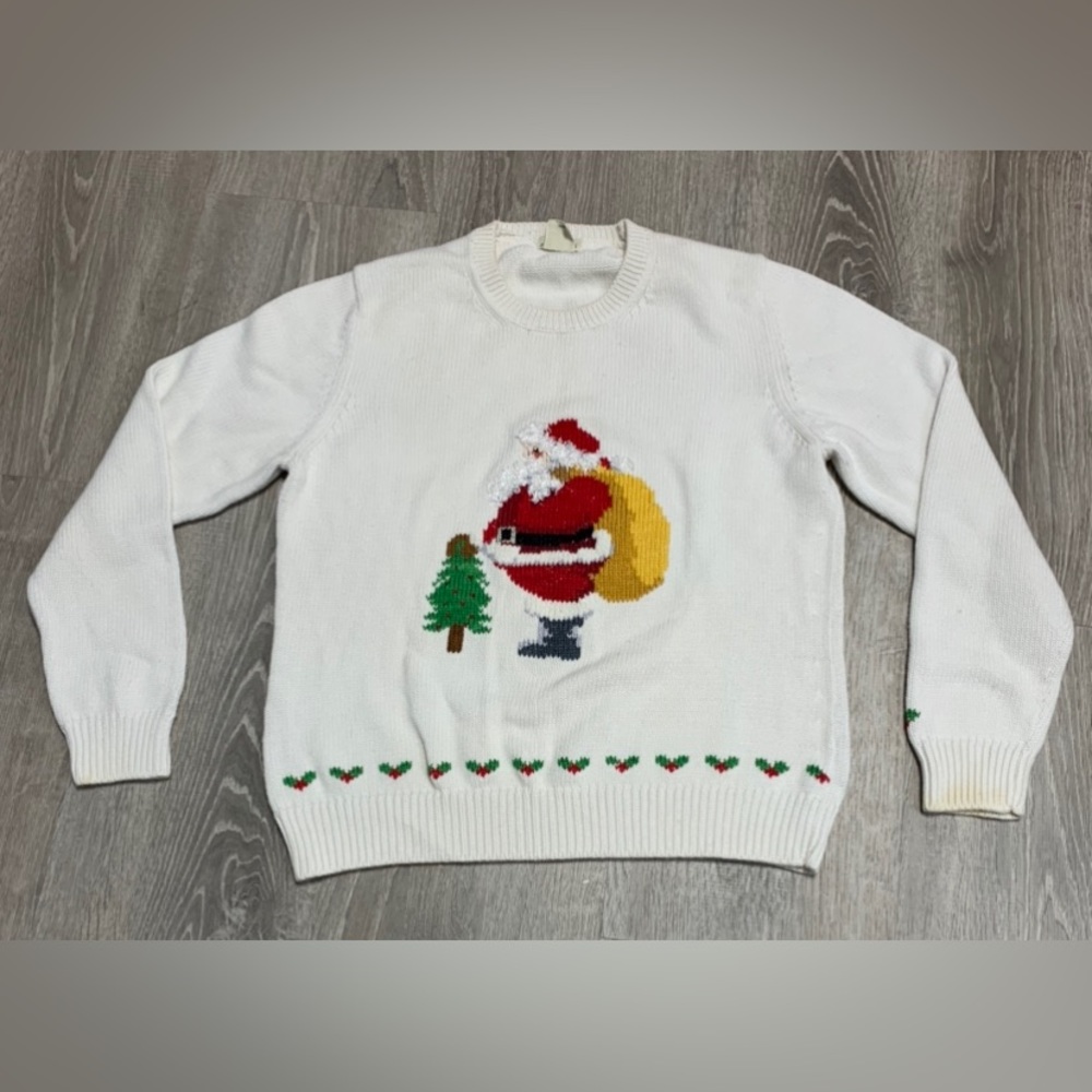 St. John’s Bay Santa Clause Christmas Sweater. Size Medium